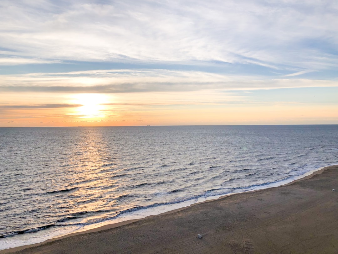 Virginia Beach Travel Guide: Top Attractions & Hidden Gems (2026)